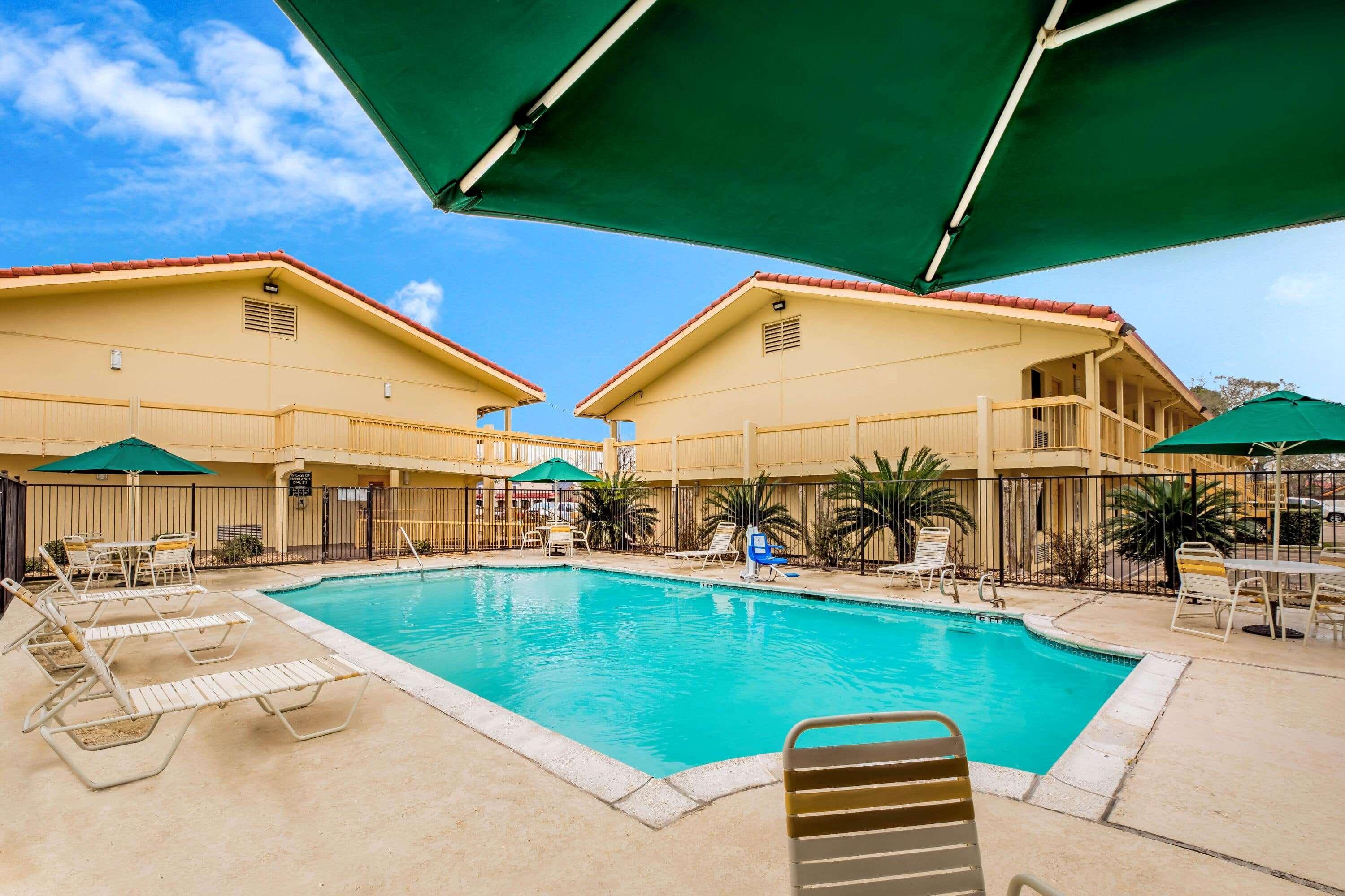 La Quinta Inn By Wyndham Lufkin Exterior foto