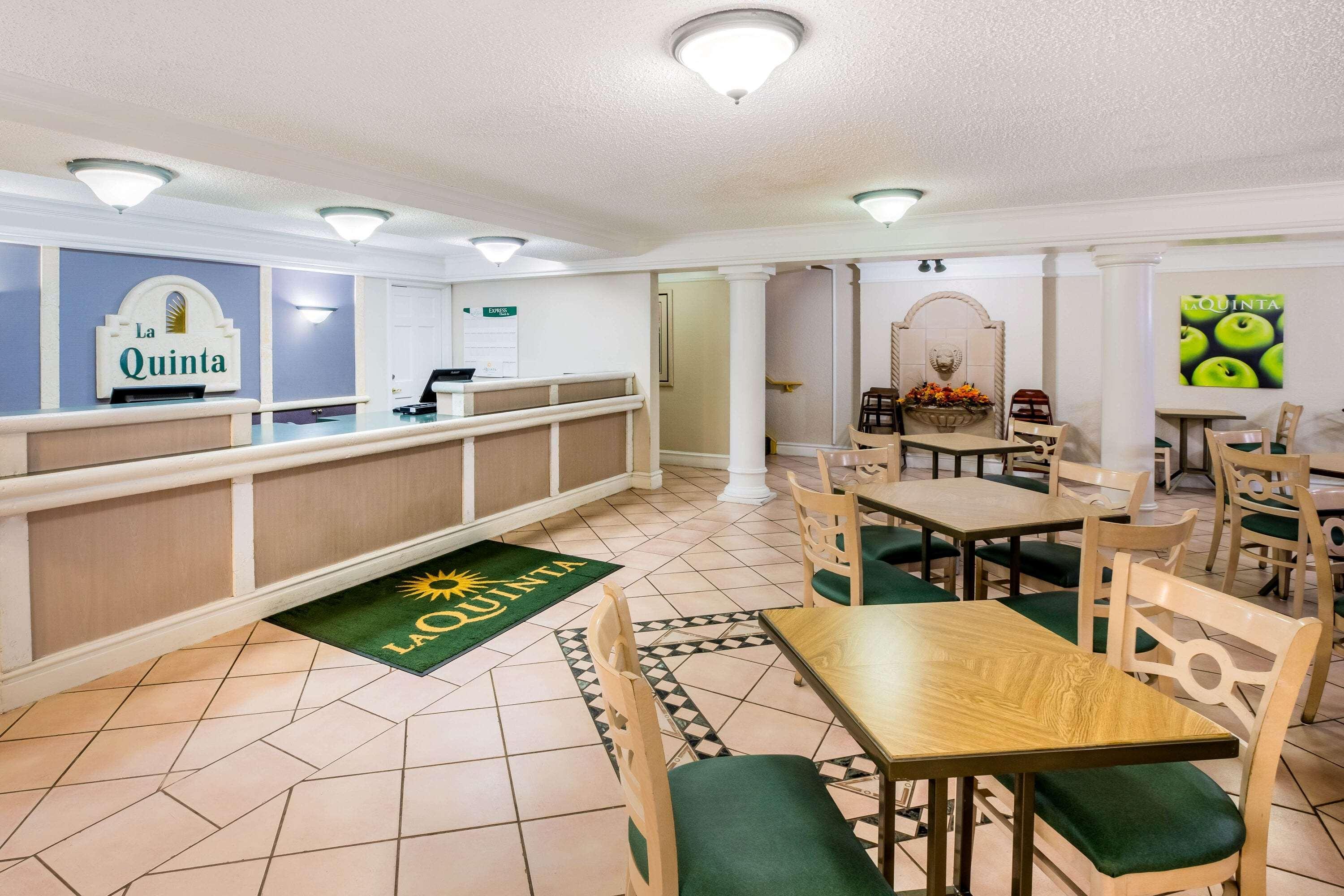 La Quinta Inn By Wyndham Lufkin Exterior foto